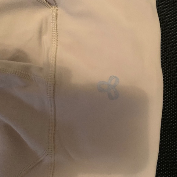 TNA Leggings. Size Medium. - Picture 7 of 7